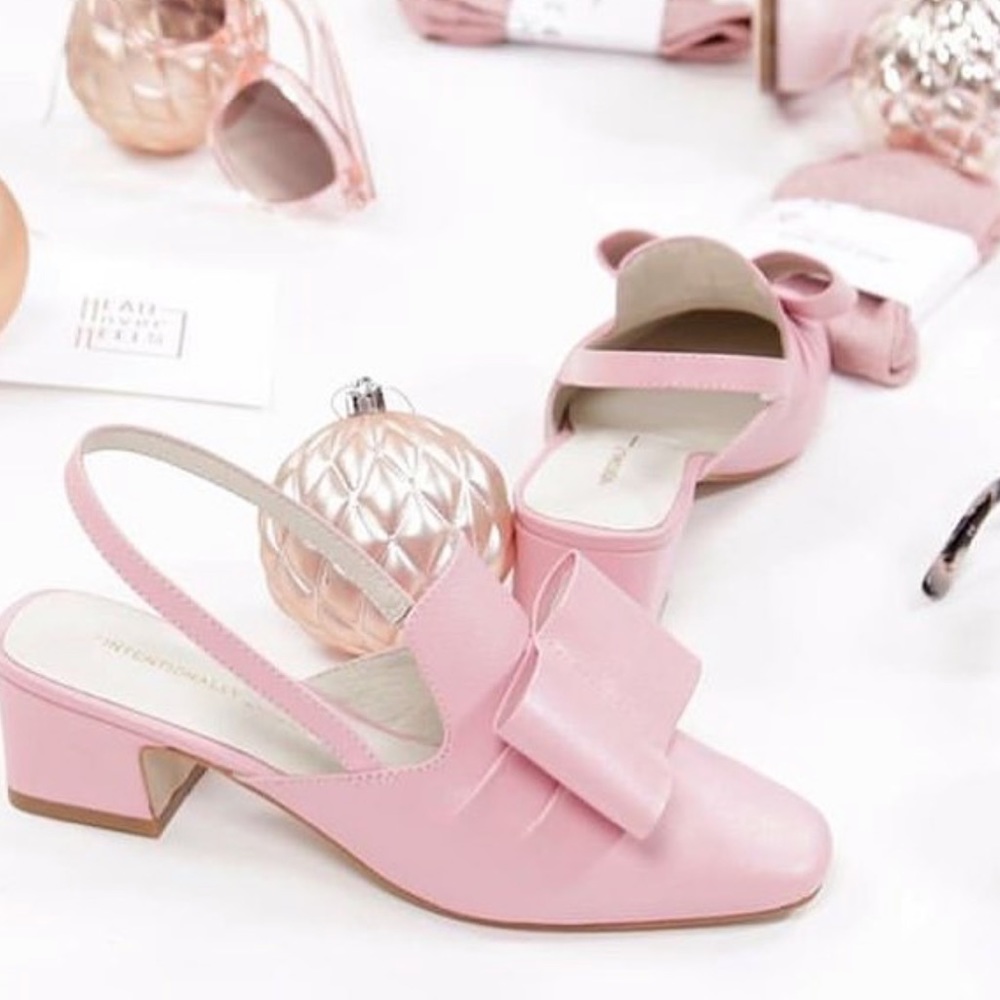 Intentionally Blank Pink COISA Heel